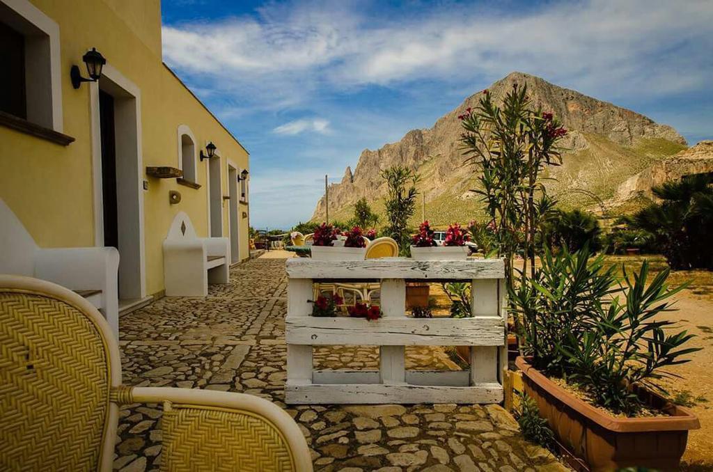 Baglio Cofano Rooms & Relax Custonaci Exterior foto