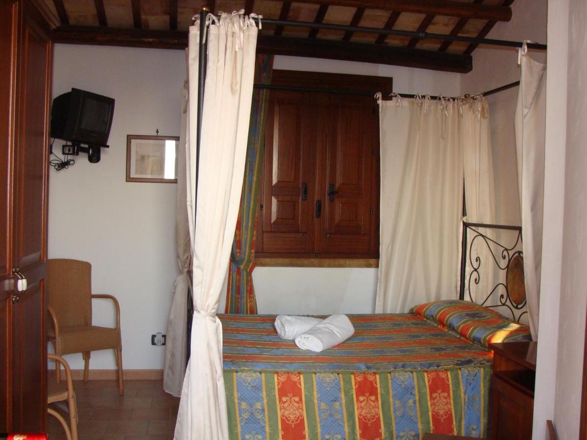 Baglio Cofano Rooms & Relax Custonaci Quarto foto